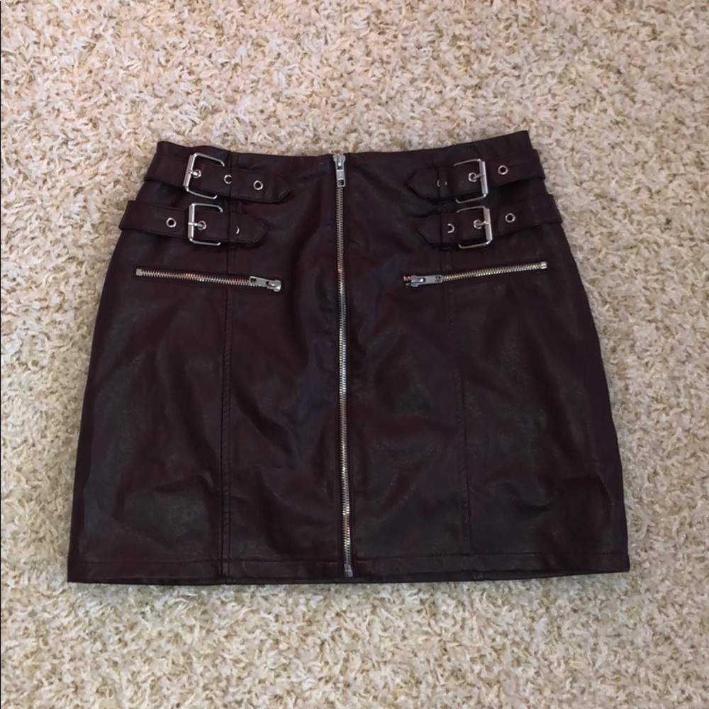 Forever 21 skirt